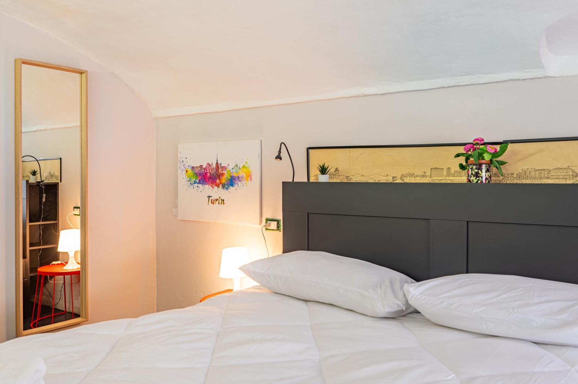 Loft Verga, Cuore E Stile In Centro A Torino Zewnętrze zdjęcie