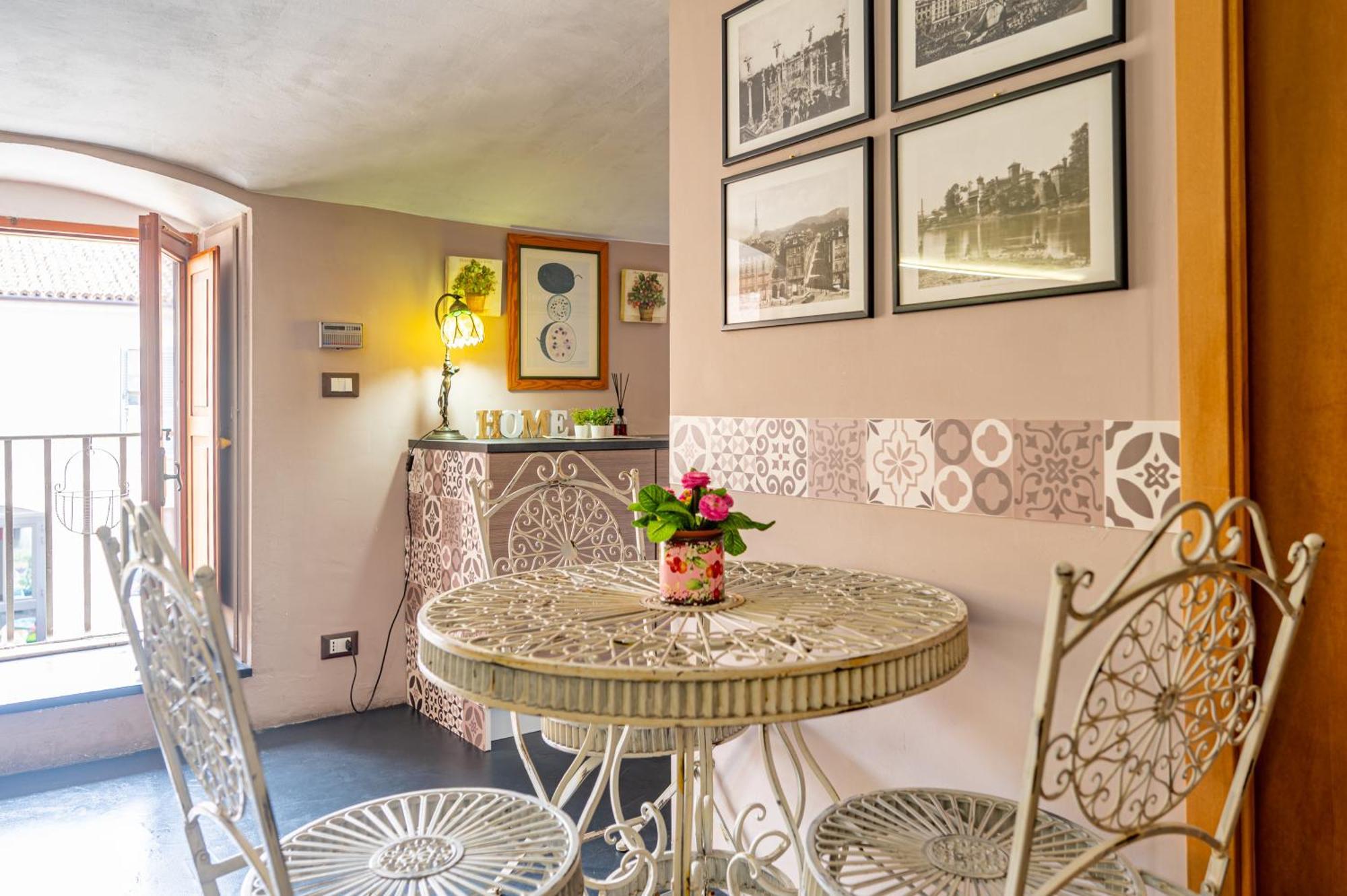 Loft Verga, Cuore E Stile In Centro A Torino Zewnętrze zdjęcie